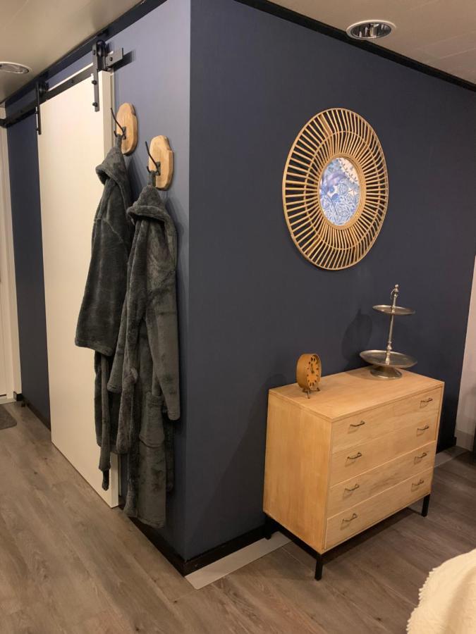 Het Atelier, Sfeervolle B&B Compleet Appartement In Hartje Staphorst Екстериор снимка