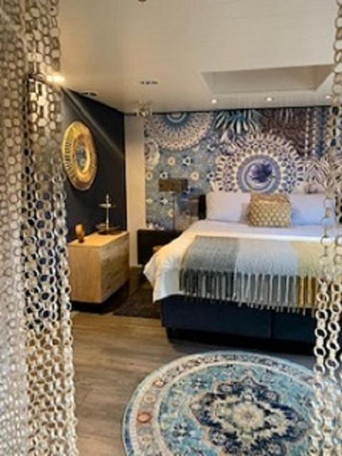 Het Atelier, Sfeervolle B&B Compleet Appartement In Hartje Staphorst Екстериор снимка
